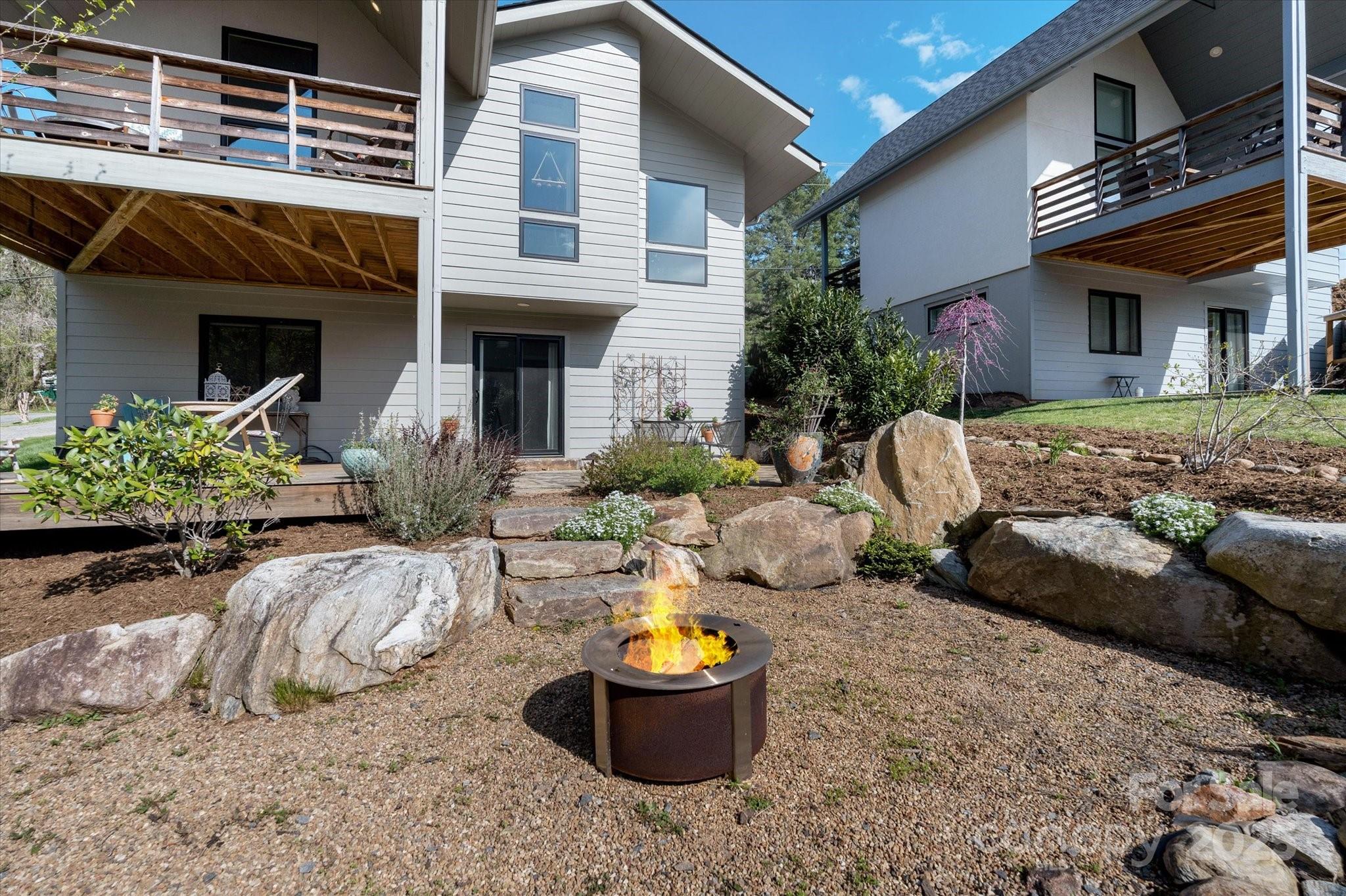 976 Riceville Road Asheville NC 28805