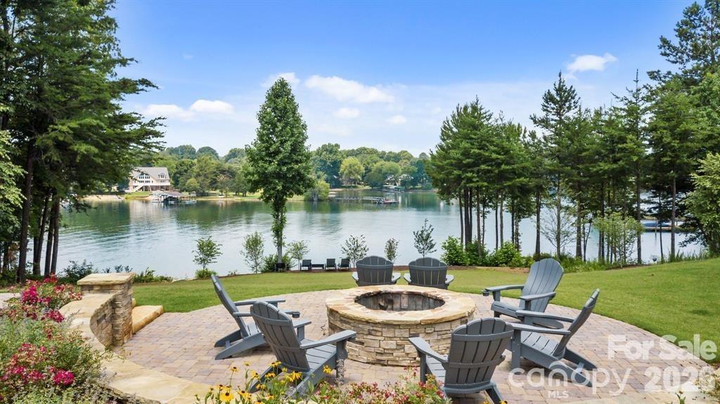 146 Beacon Drive Mooresville NC 28117