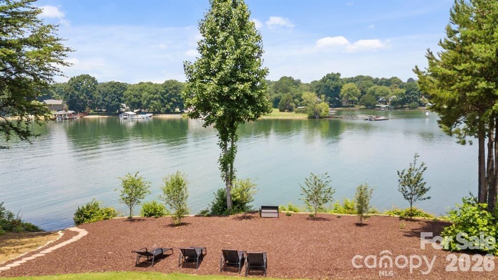 146 Beacon Drive Mooresville NC 28117