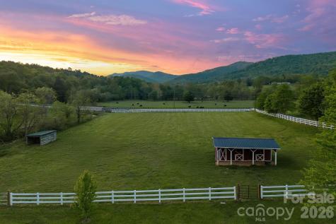 9 Whispering Meadows Drive Fairview NC 28730