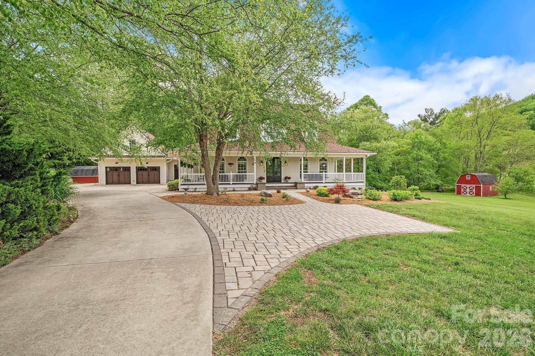 9 Whispering Meadows Drive Fairview NC 28730