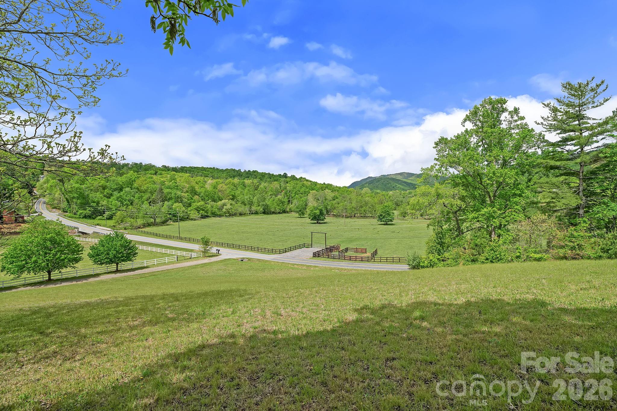 9 Whispering Meadows Drive Fairview NC 28730