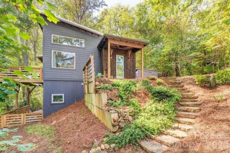 42 Salola Street Asheville NC 28806