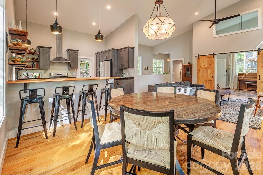 42 Salola Street Asheville NC 28806