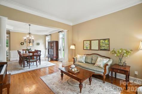 13056 Long Common Parkway Huntersville NC 28078