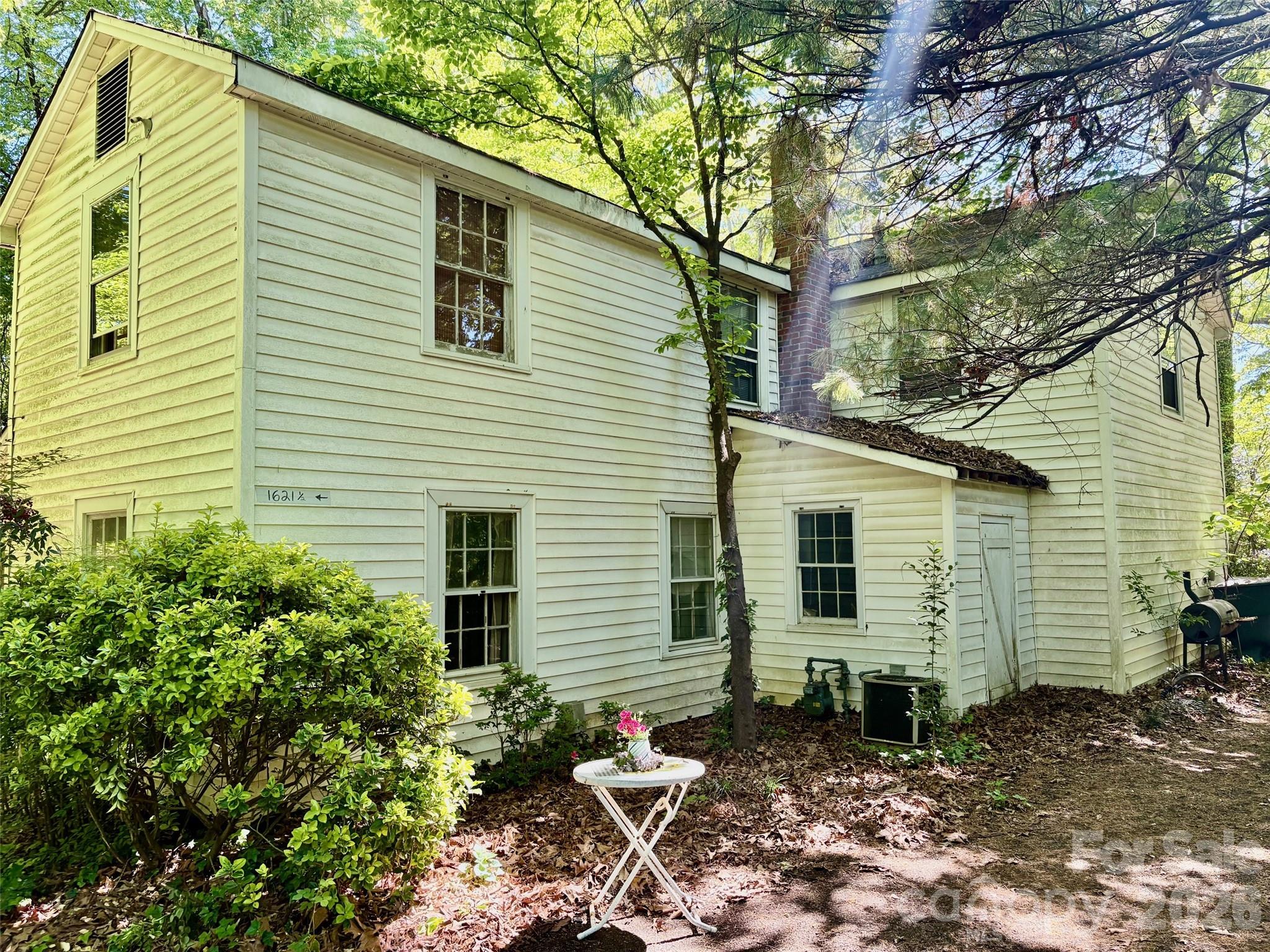 1612 S New Hope Road Gastonia NC 28054
