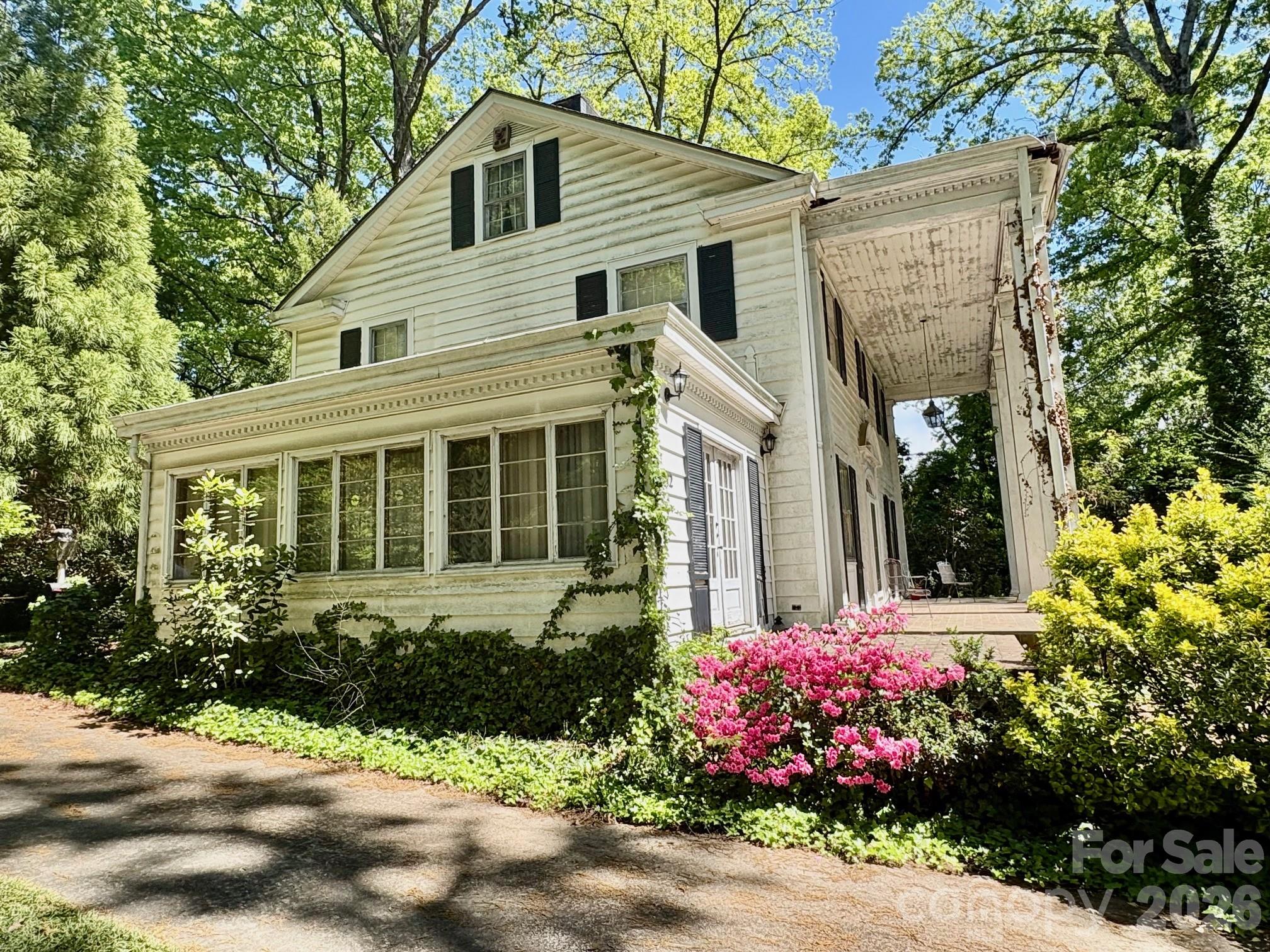 1612 S New Hope Road Gastonia NC 28054