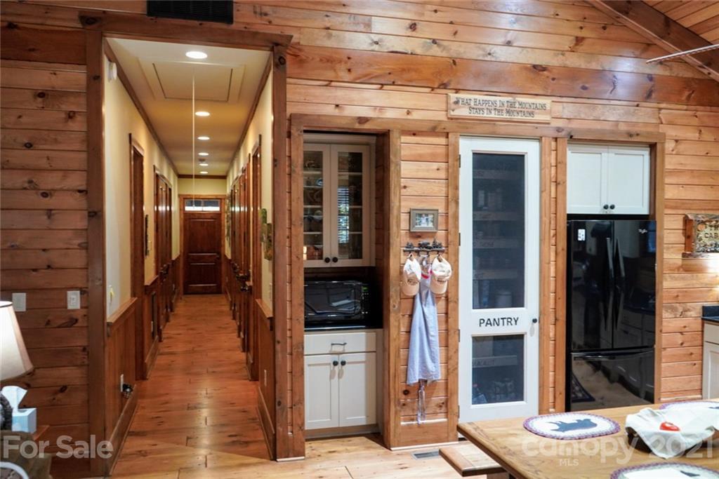 174 Grouse Ridge Road Sapphire NC 28774