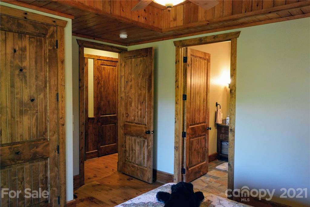 174 Grouse Ridge Road Sapphire NC 28774
