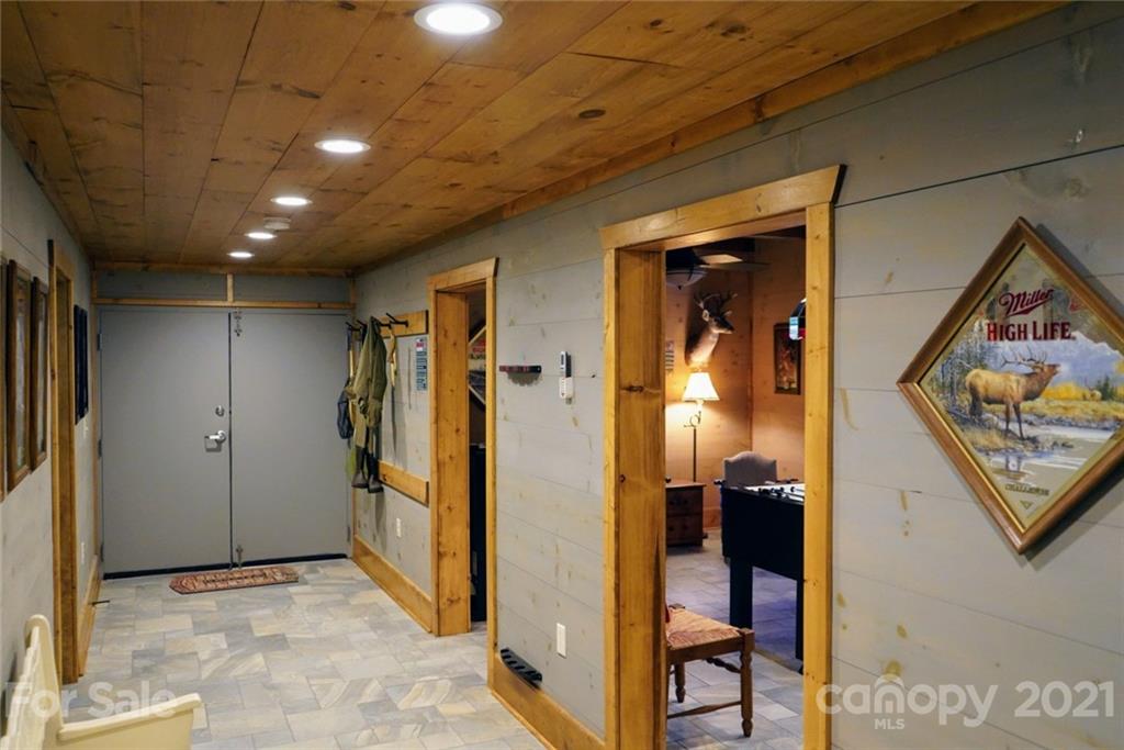 174 Grouse Ridge Road Sapphire NC 28774