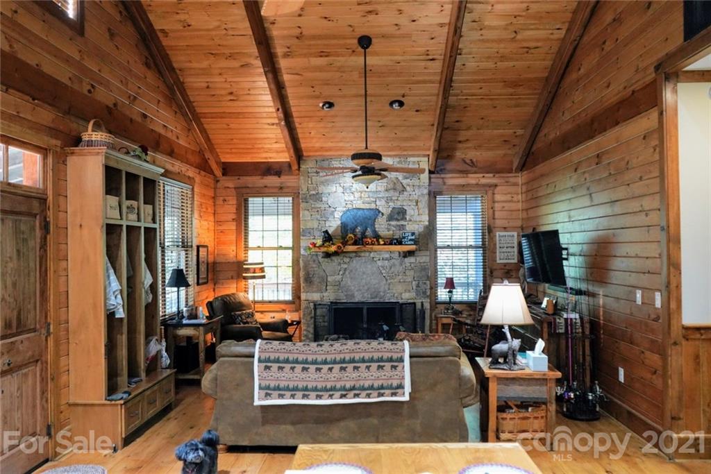 174 Grouse Ridge Road Sapphire NC 28774