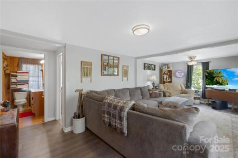 16 Julep Drive Alexander NC 28701