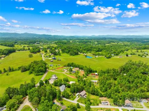 16 Julep Drive Alexander NC 28701