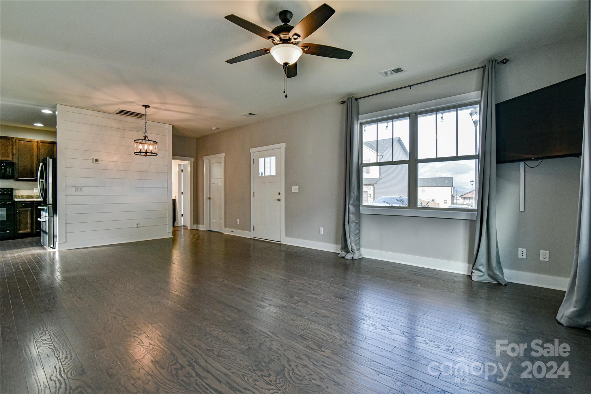 11 Mann Lane Fletcher NC 28732