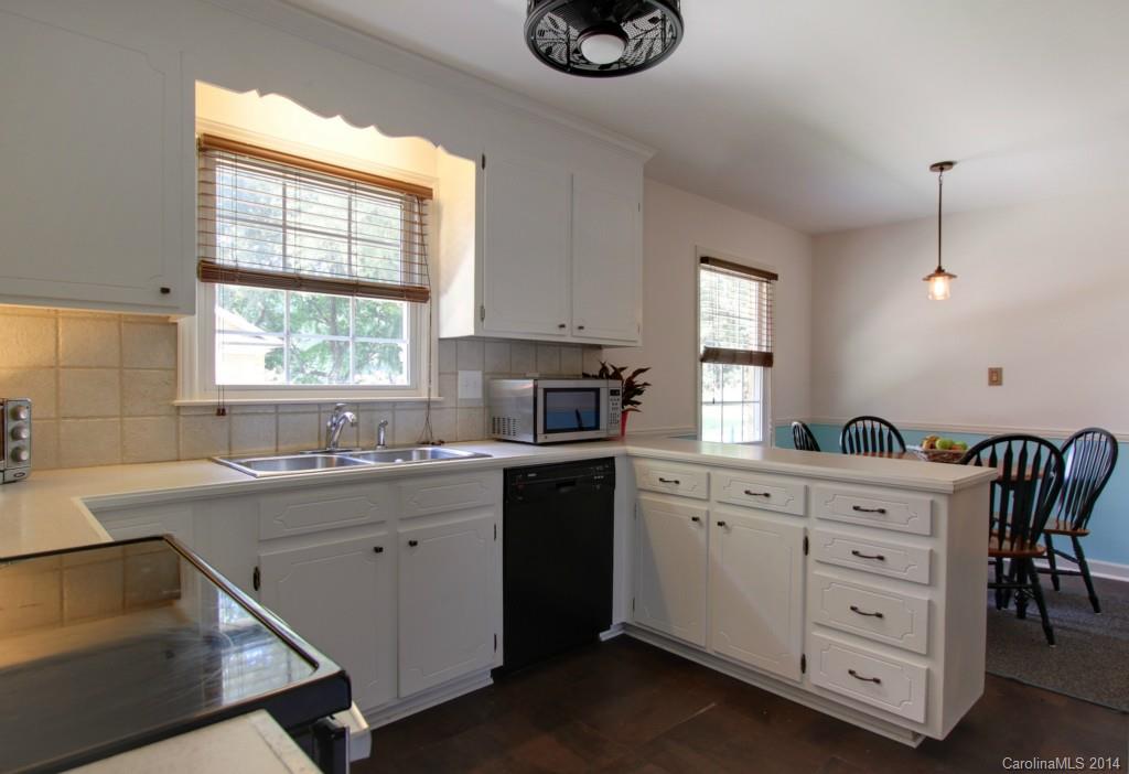 6428 Long Meadow Road Charlotte NC 28210