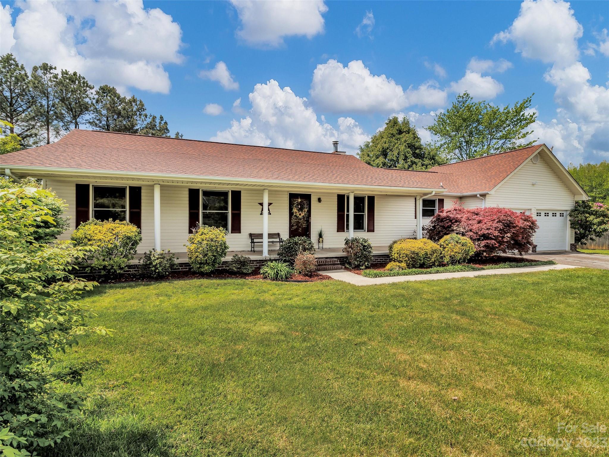 81 Shelter Road Mills River NC 28759