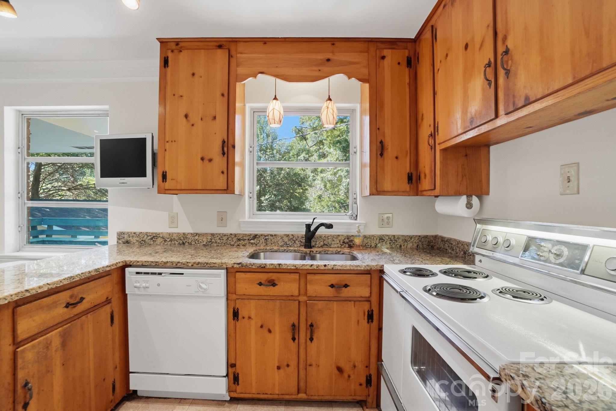 722 Seneca Place Charlotte NC 28210