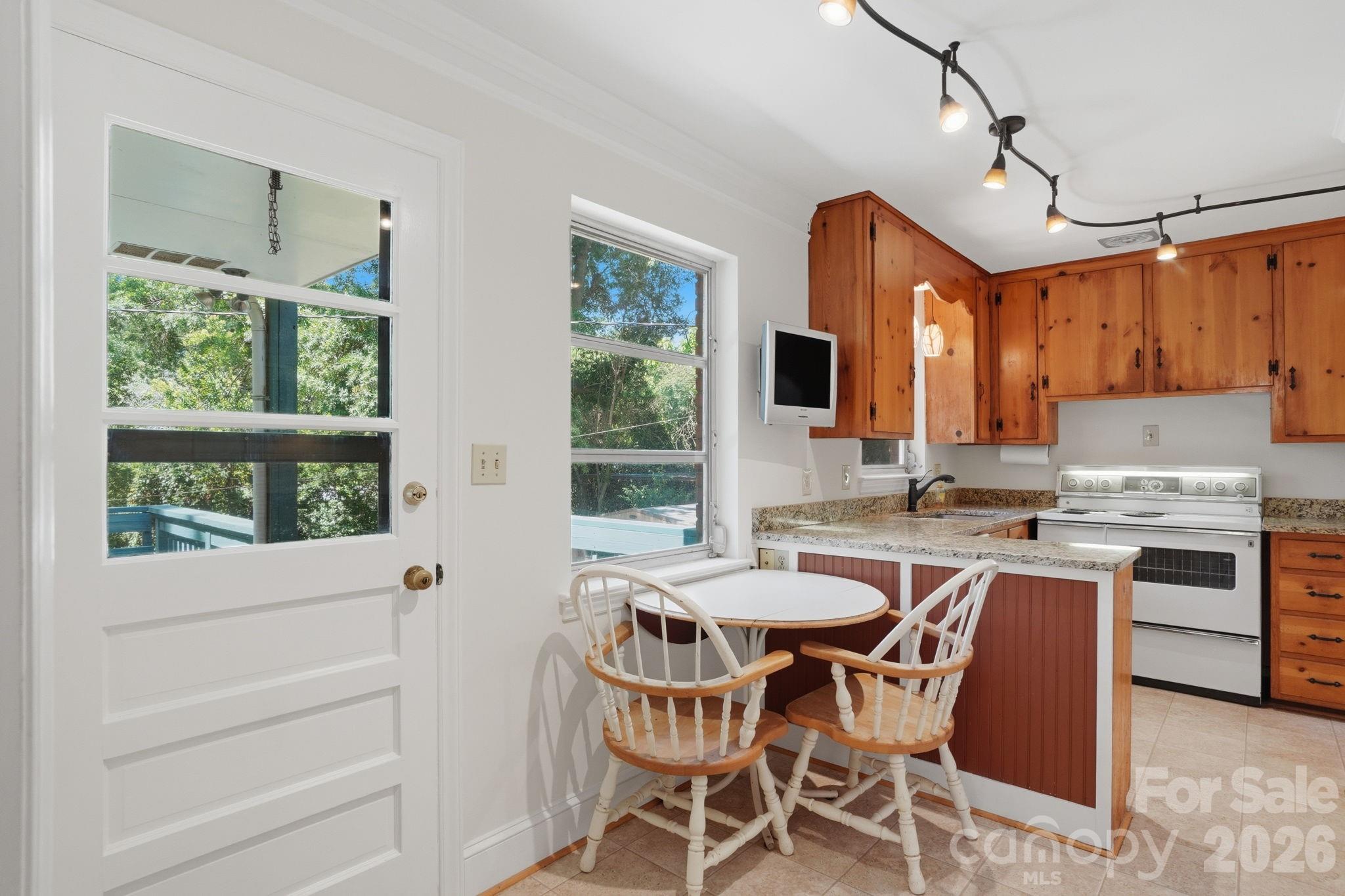 722 Seneca Place Charlotte NC 28210