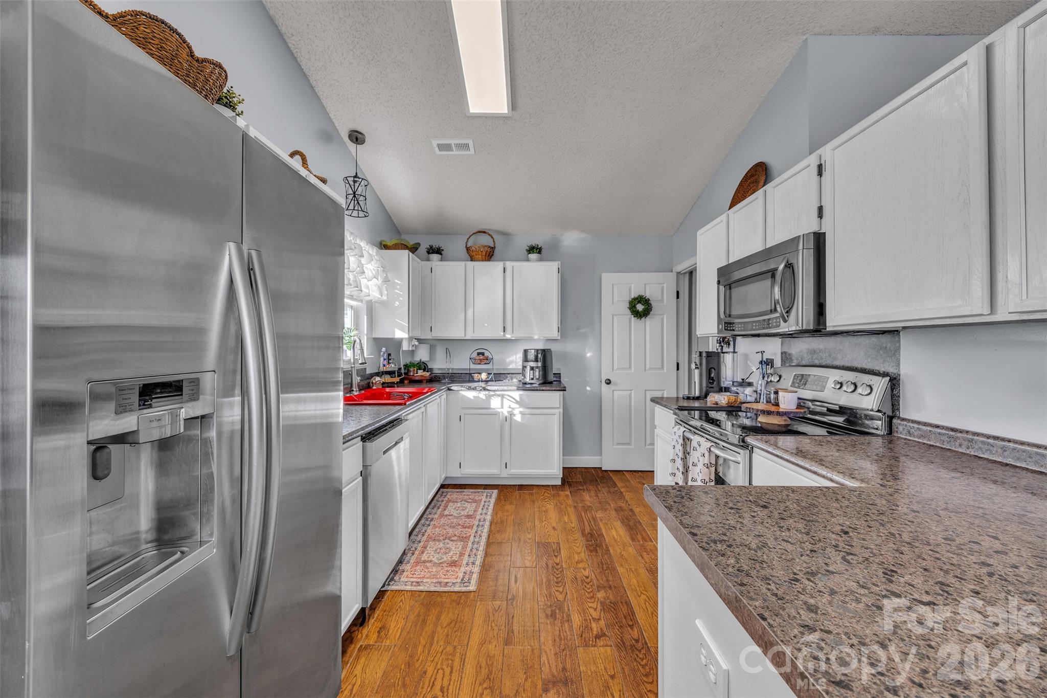 1959 8th Street SE Hickory NC 28602
