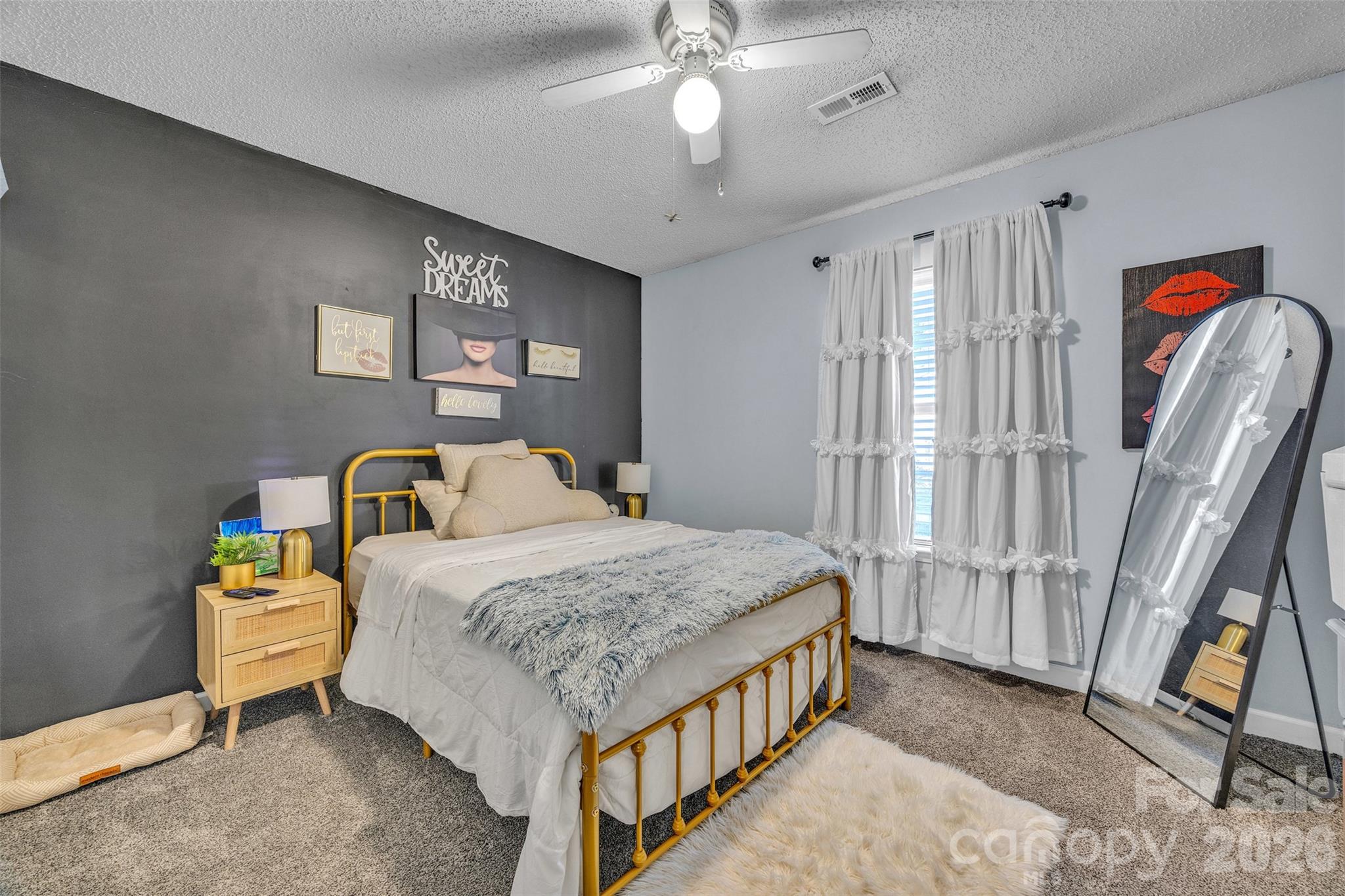 1959 8th Street SE Hickory NC 28602