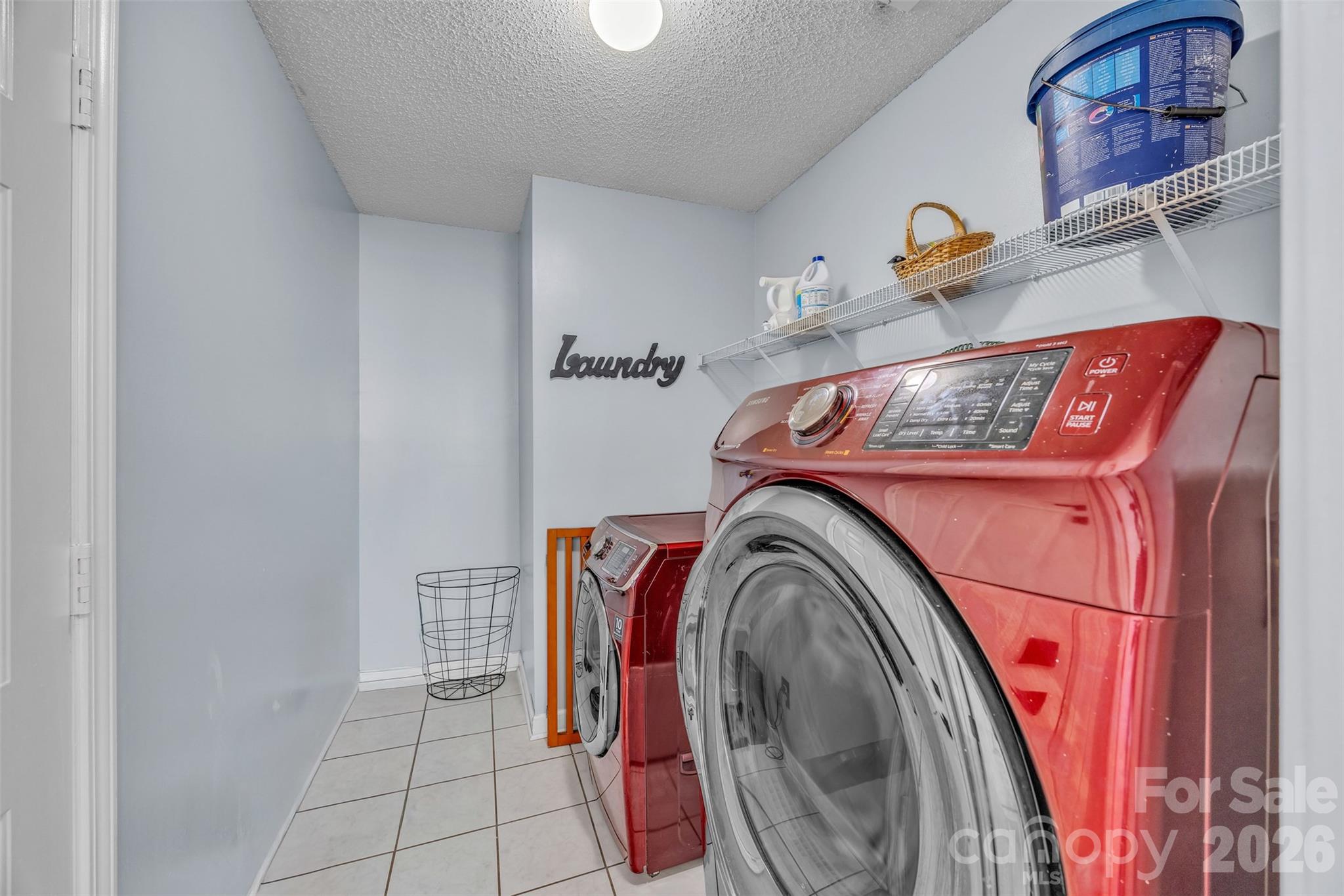 1959 8th Street SE Hickory NC 28602