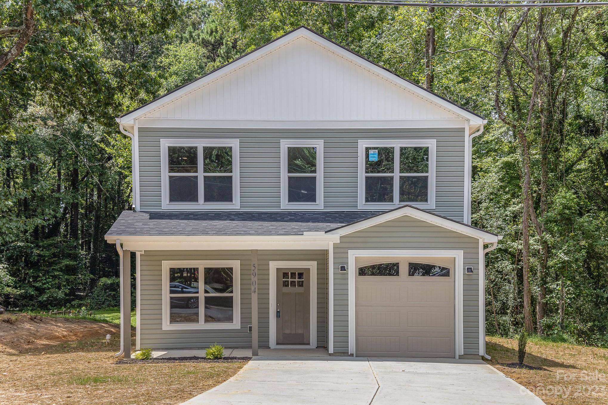 5904 Carver Boulevard Charlotte NC 28269
