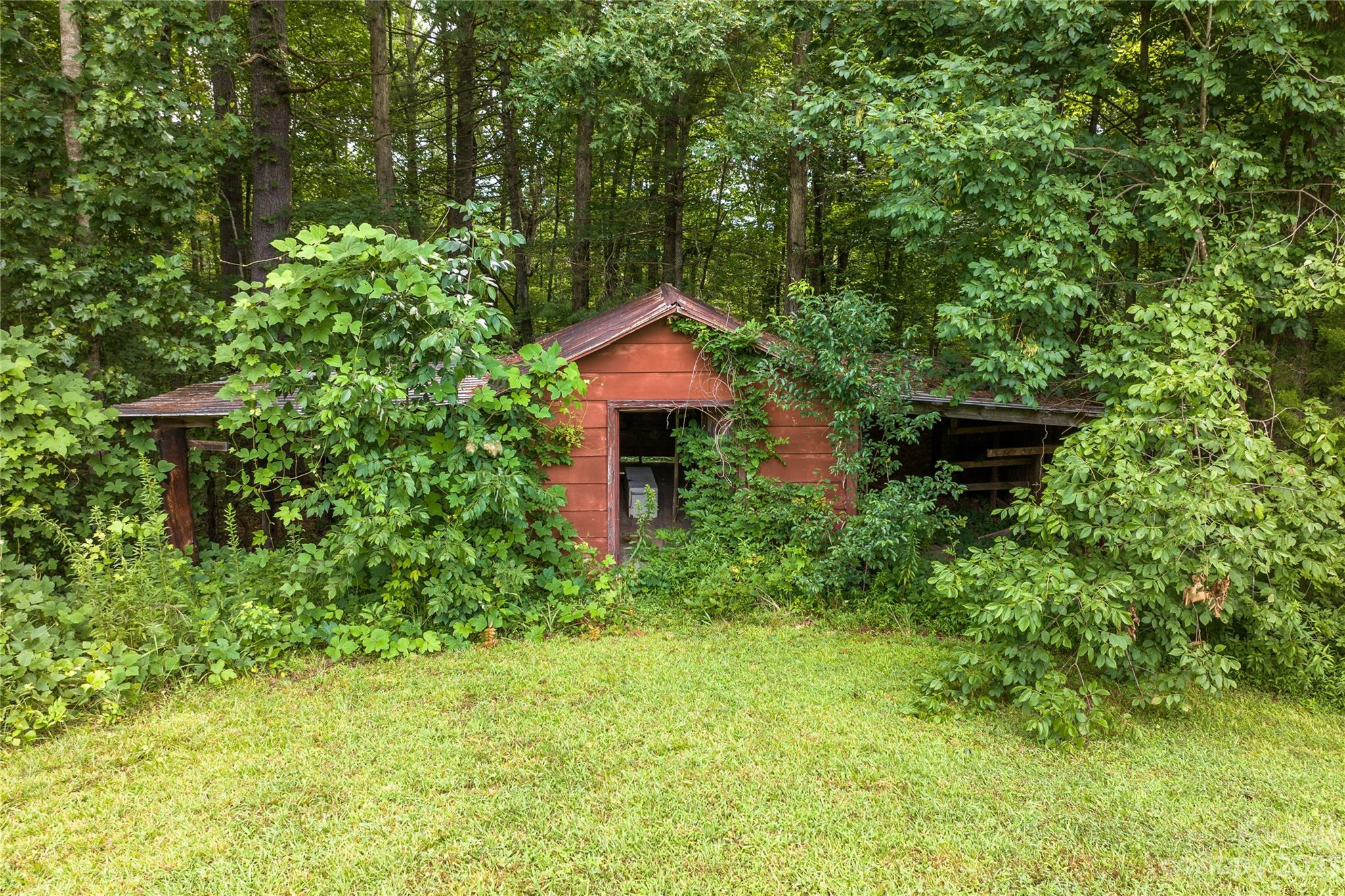 3740 Pax Hill Road Morganton NC 28655
