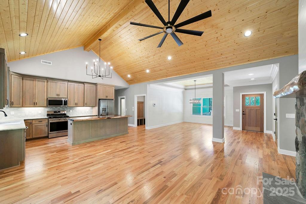 86 Isuhdavga Court Brevard NC 28712