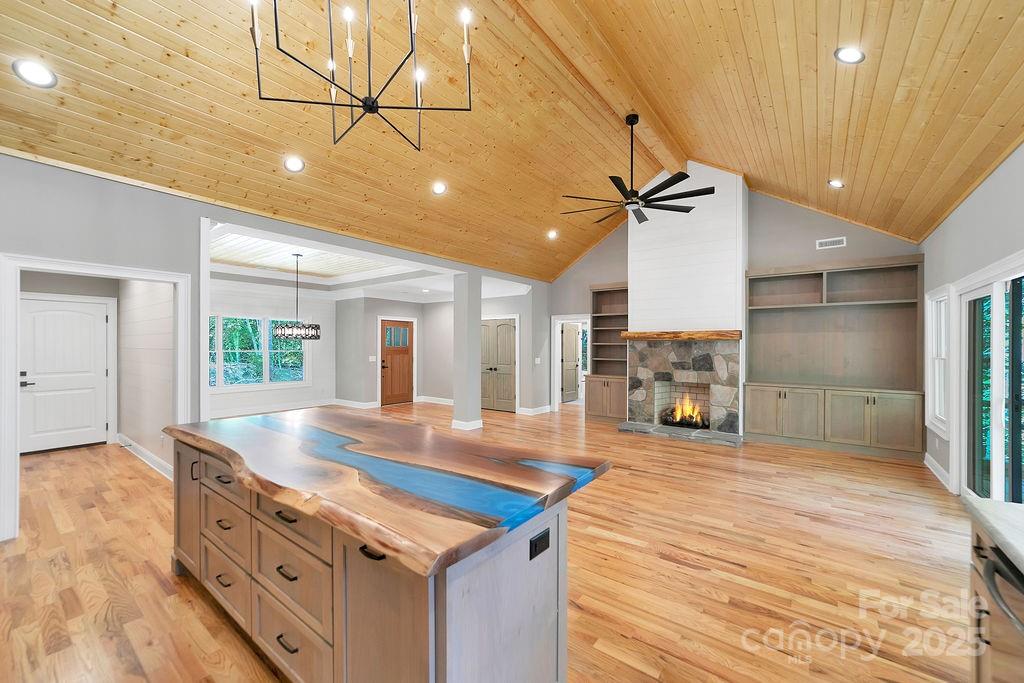 86 Isuhdavga Court Brevard NC 28712