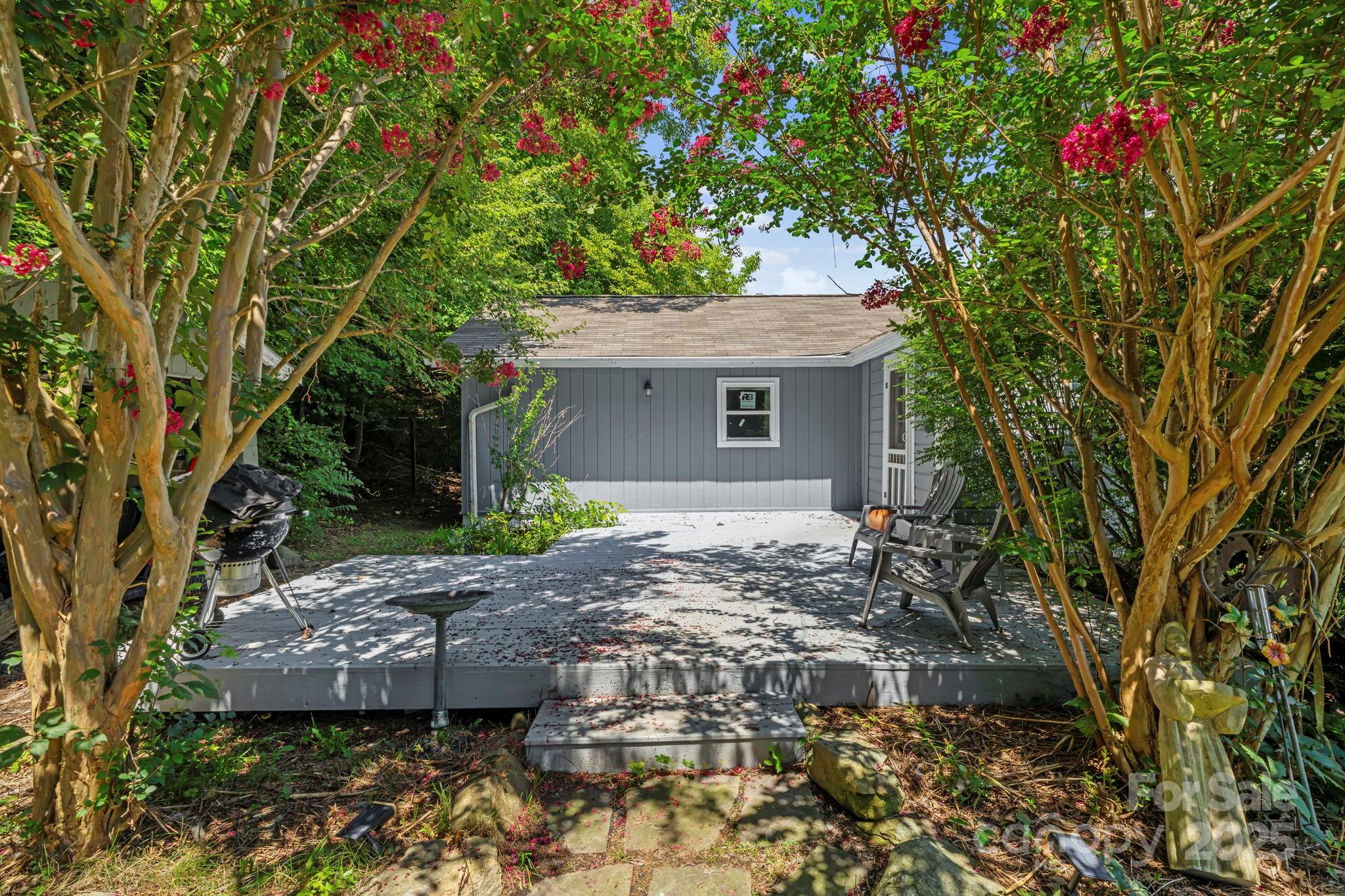1540 Pisgah Highway Candler NC 28715