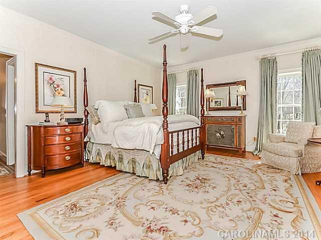 2823 Plantation Road Charlotte NC 28270