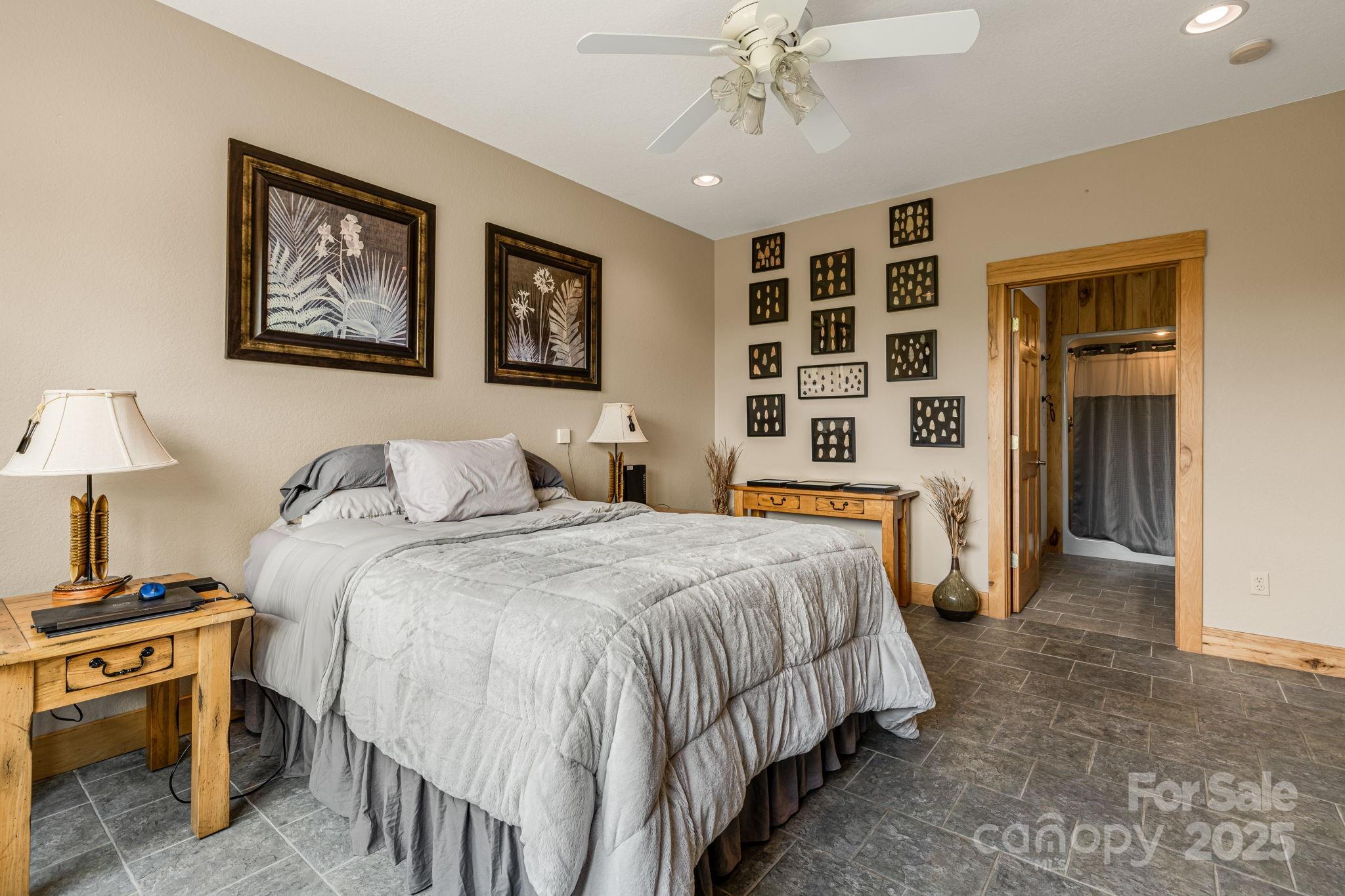 2912 Windswept Ridge Road Marshall NC 28753