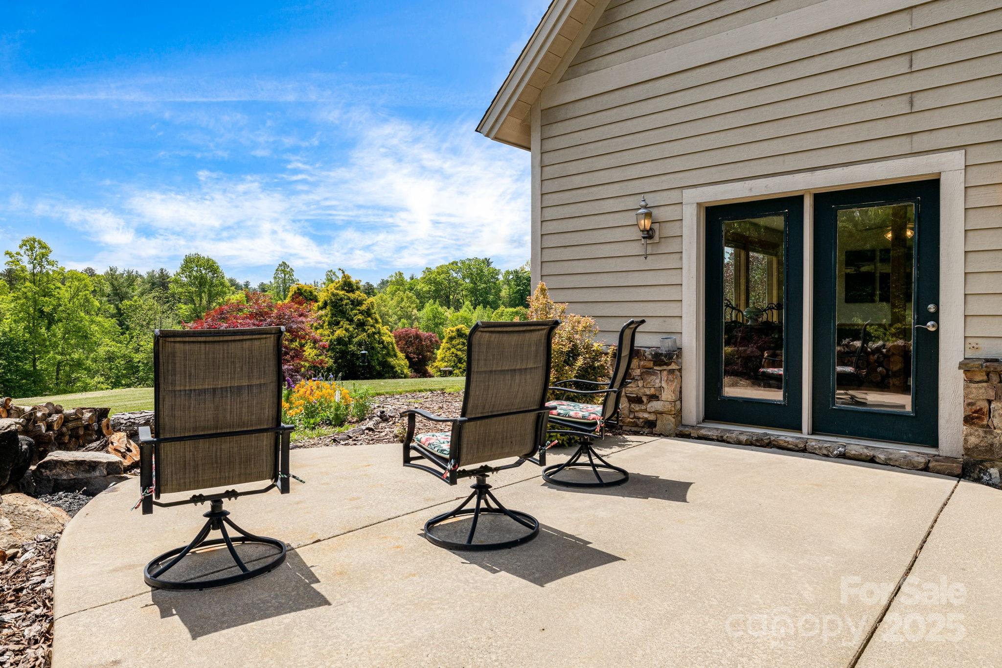 2912 Windswept Ridge Road Marshall NC 28753