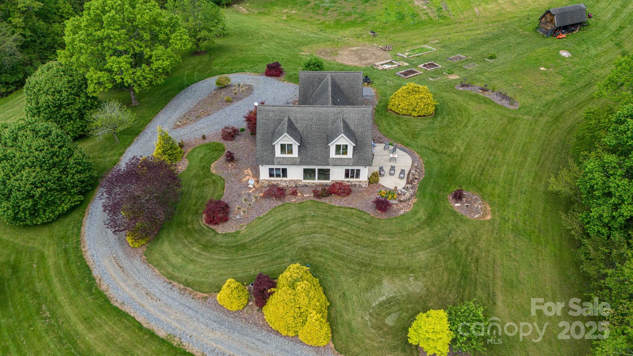 2912 Windswept Ridge Road Marshall NC 28753