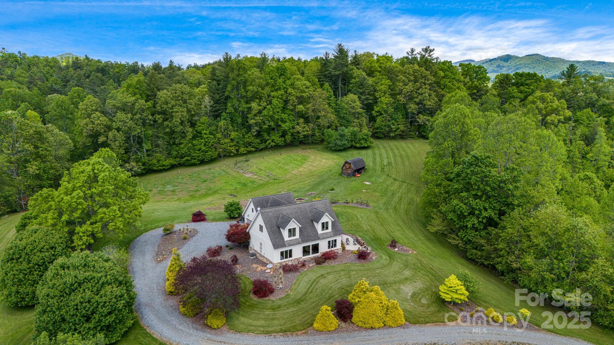2912 Windswept Ridge Road Marshall NC 28753