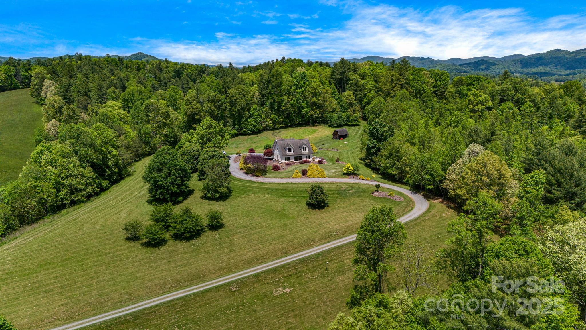 2912 Windswept Ridge Road Marshall NC 28753
