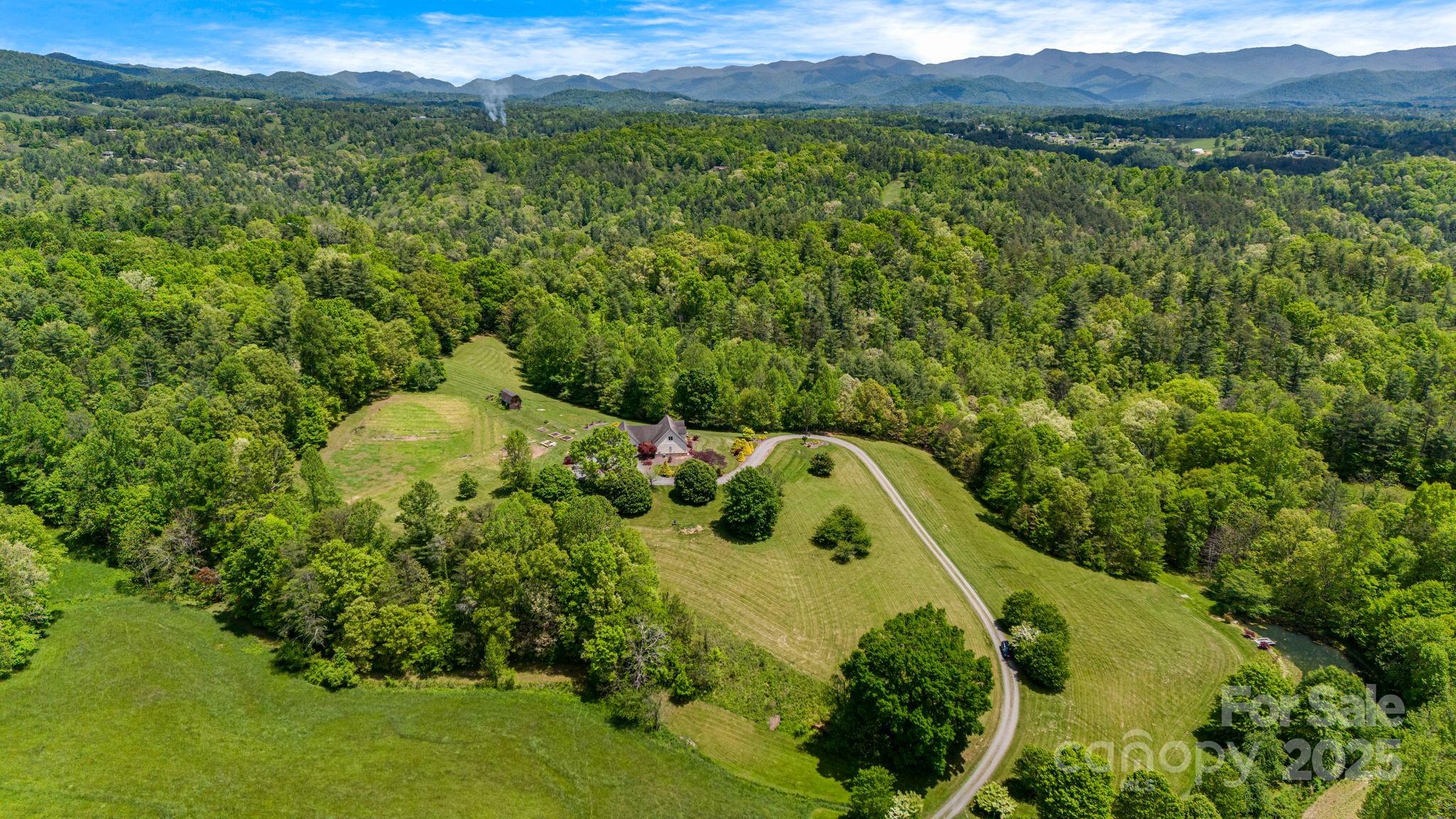 2912 Windswept Ridge Road Marshall NC 28753