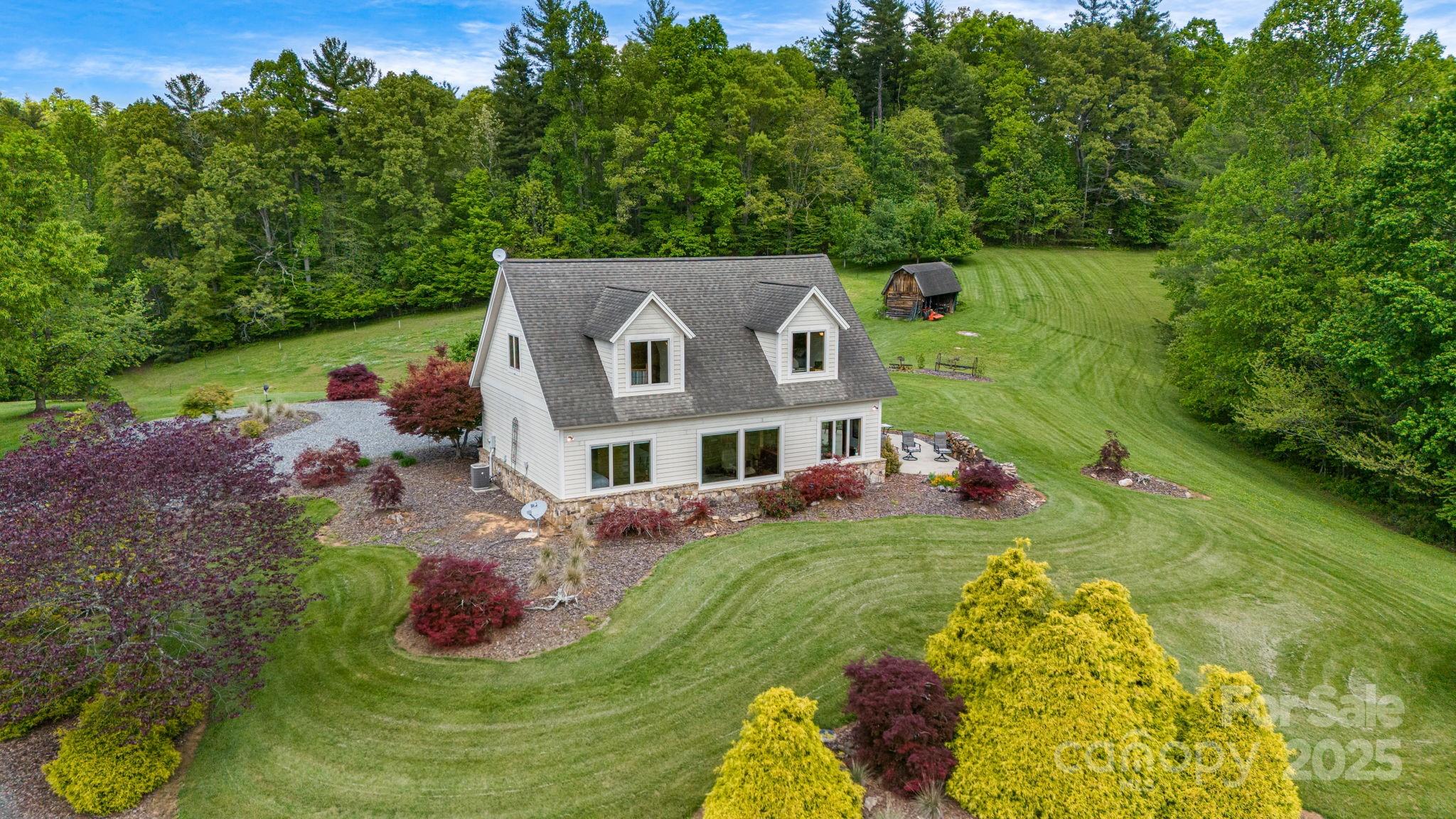 2912 Windswept Ridge Road Marshall NC 28753