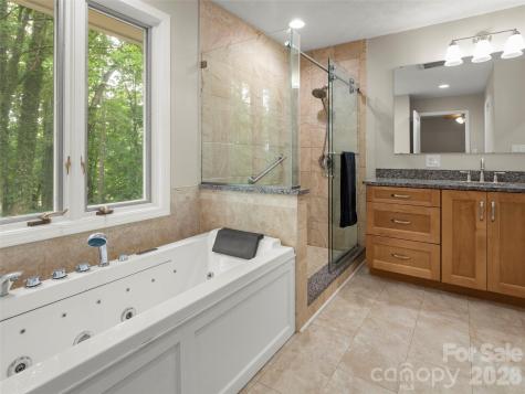 1 Glen Meadows Place Arden NC 28704