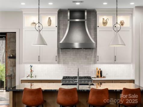 205 Kelmscott Lane Asheville NC 28803