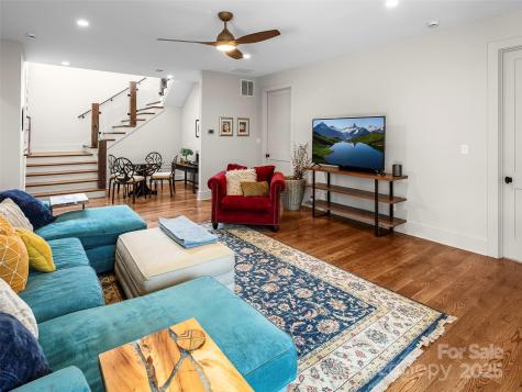 205 Kelmscott Lane Asheville NC 28803
