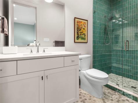 205 Kelmscott Lane Asheville NC 28803