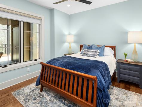 205 Kelmscott Lane Asheville NC 28803