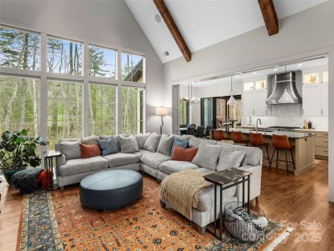 205 Kelmscott Lane Asheville NC 28803