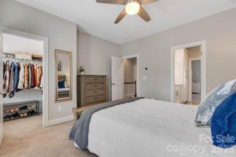 1148 Almerton Drive Denver NC 28037