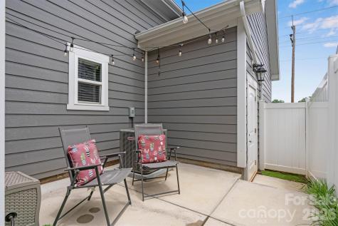 1148 Almerton Drive Denver NC 28037
