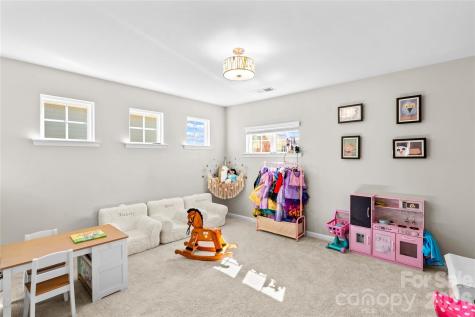 115 Outrigger Landing Troutman NC 28166