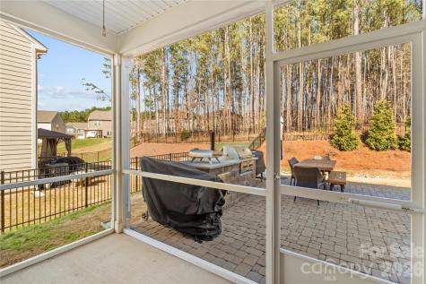 115 Outrigger Landing Troutman NC 28166