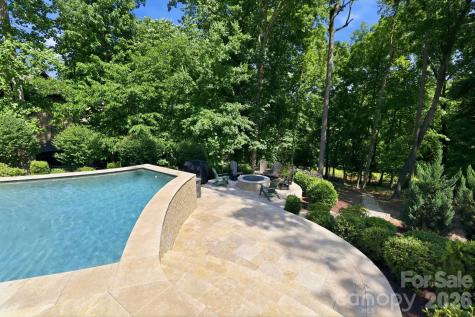 11710 Egrets Point Drive Charlotte NC 28278