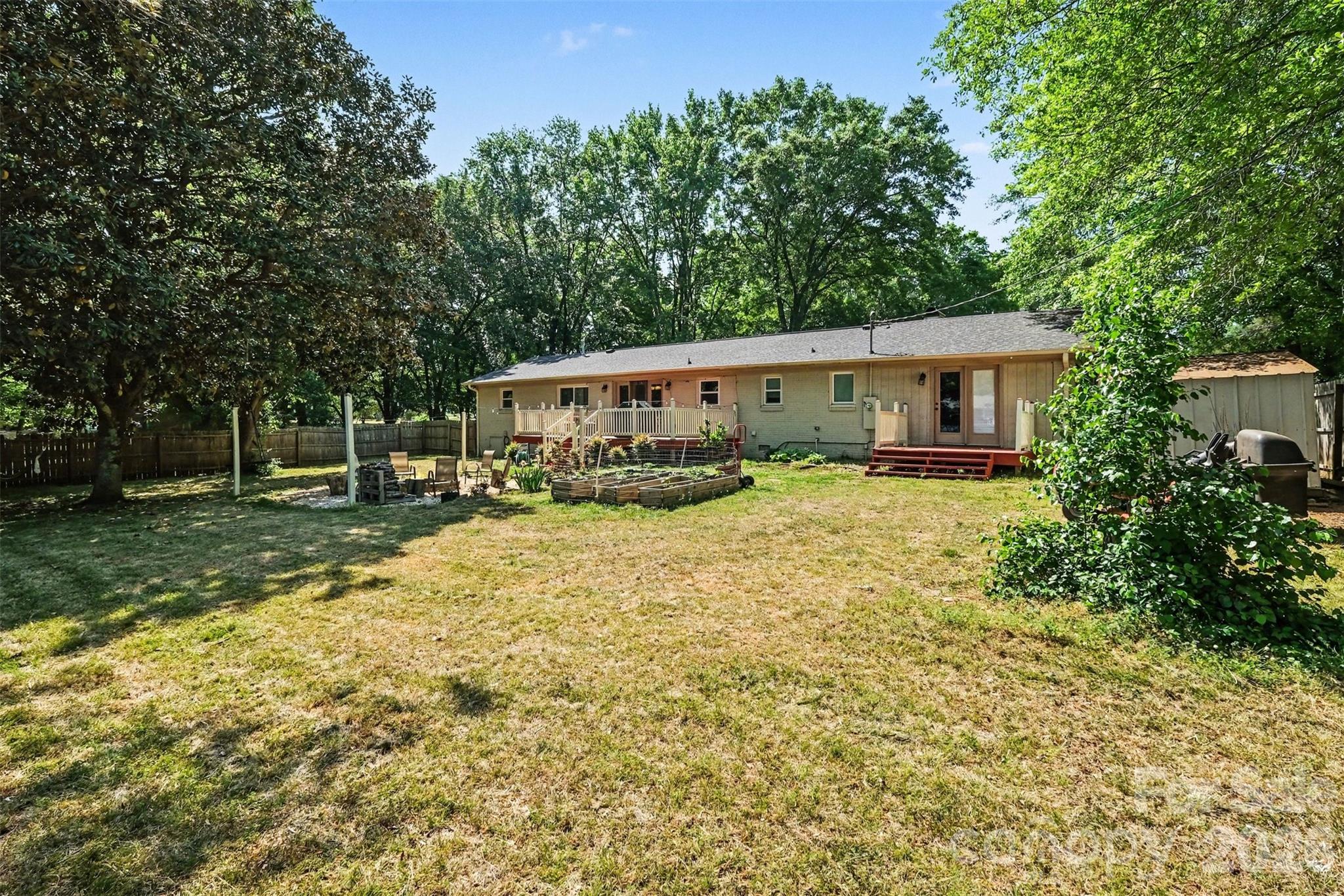 3950 Rocky River Place Harrisburg NC 28075